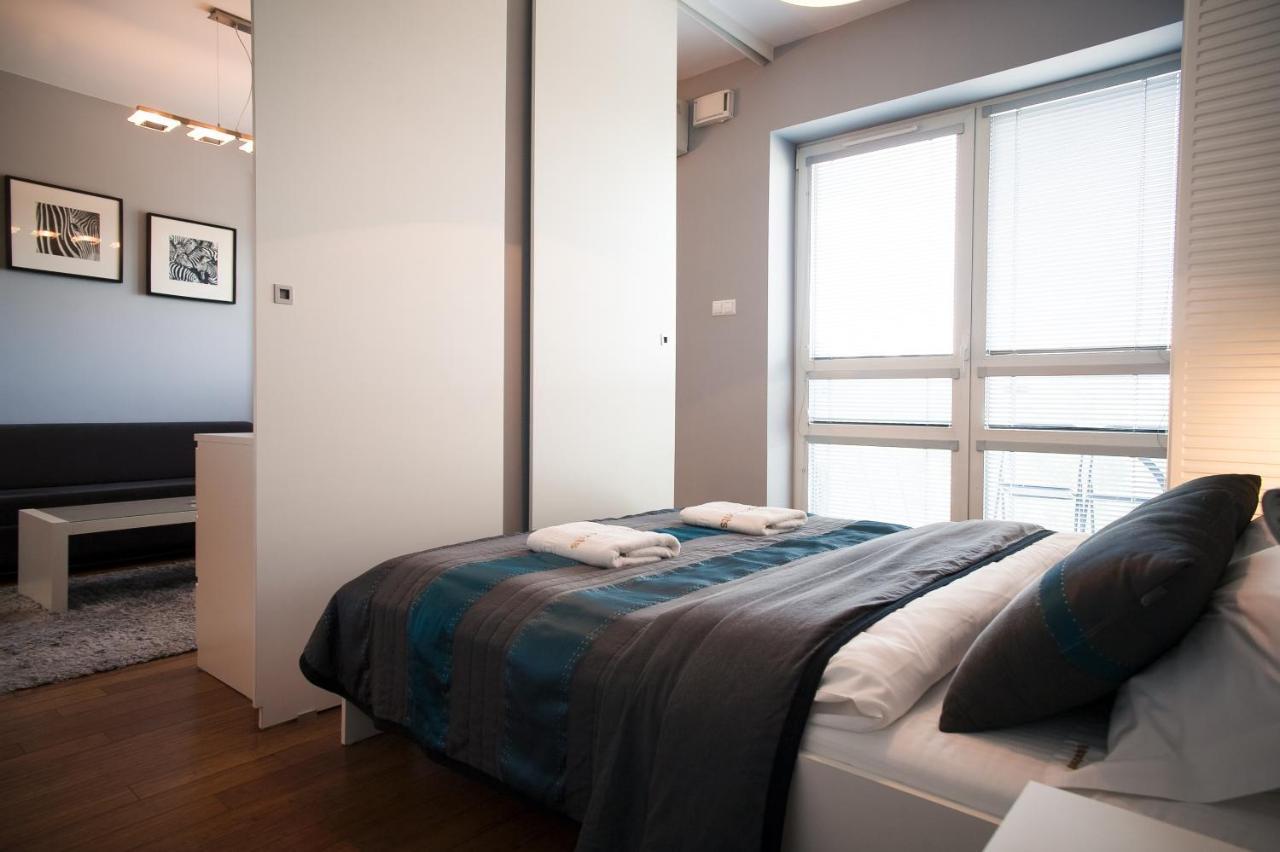 Platinum Towers Luxury Apartments Varsovia Exterior foto