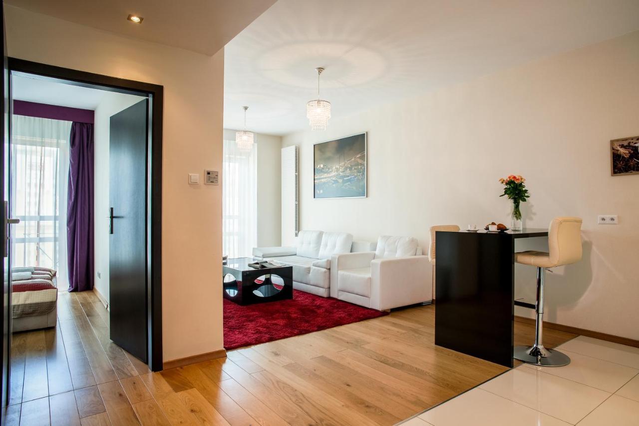Platinum Towers Luxury Apartments Varsovia Exterior foto
